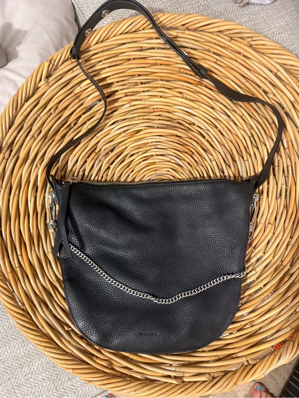 ALL SAINTS-Black Leather Chain-Accent Shoulder bag -BLACK w/Silver Hardware - Picture 4 of 8